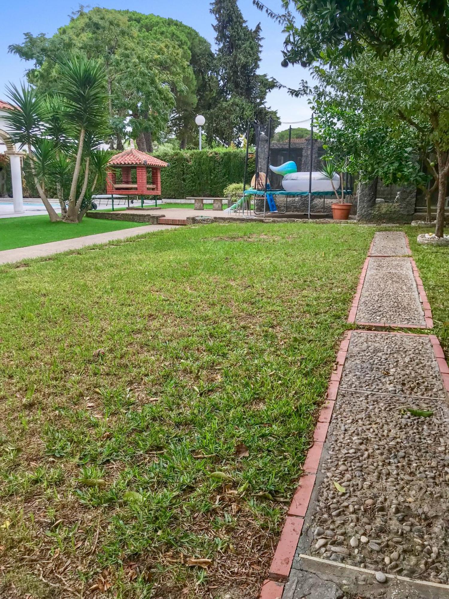 Villa Alamos Jerez I Piscina Salada Climatizada I Bbq I Jardines I 850M2 Jerez de la Frontera Exterior foto